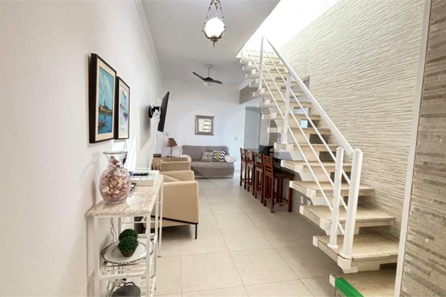 Cobertura à venda com 3 quartos, sendo 1 suíte, em Riviera de São Lourenço, Bertioga, SP