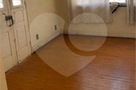Casa à venda com 3 quartos no Centro, Araraquara, SP