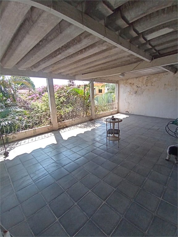 Casa à venda com 4 quartos em Campo Grande, Rio de Janeiro, RJ