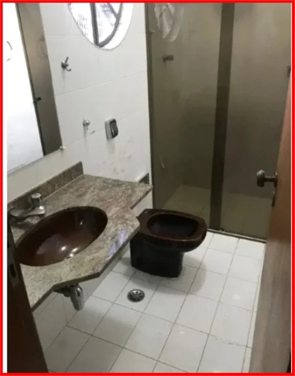Sobrado à venda com 3 quartos, sendo 1 suíte, em Ferreira, São Paulo, SP