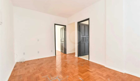 Apartamento à venda com 2 quartos, sendo 1 suíte,  em Vila Mariana, São Paulo, SP