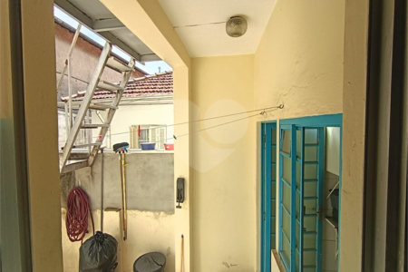 Casa Térrea à venda com 5 quartos, sendo 1 suíte, em Chora Menino, São Paulo, SP