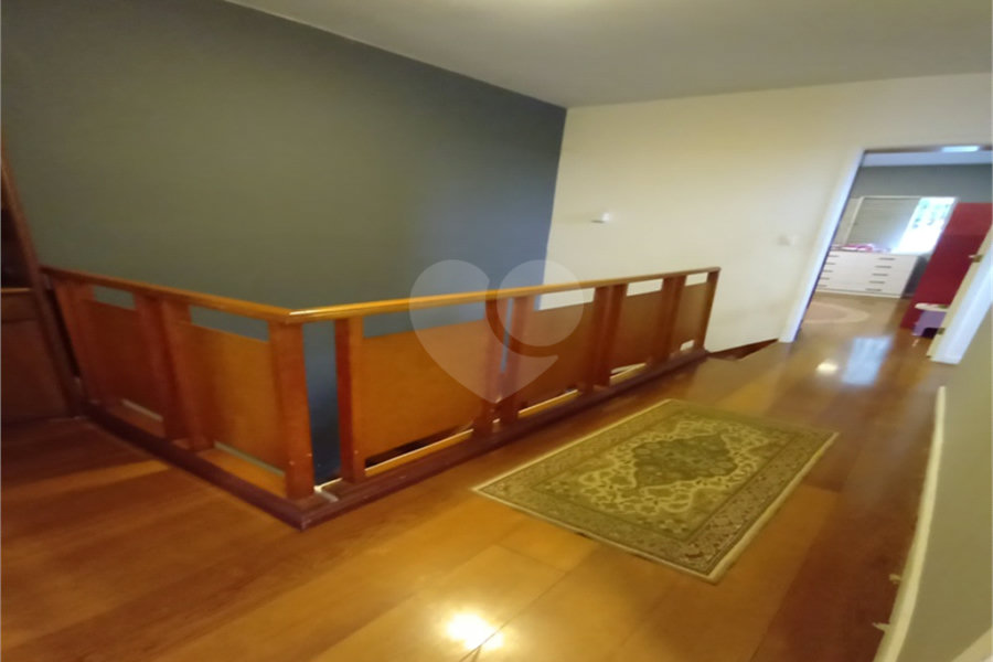Casa à venda com 4 quartos, sendo 1 suíte, em Santana, São Paulo, SP