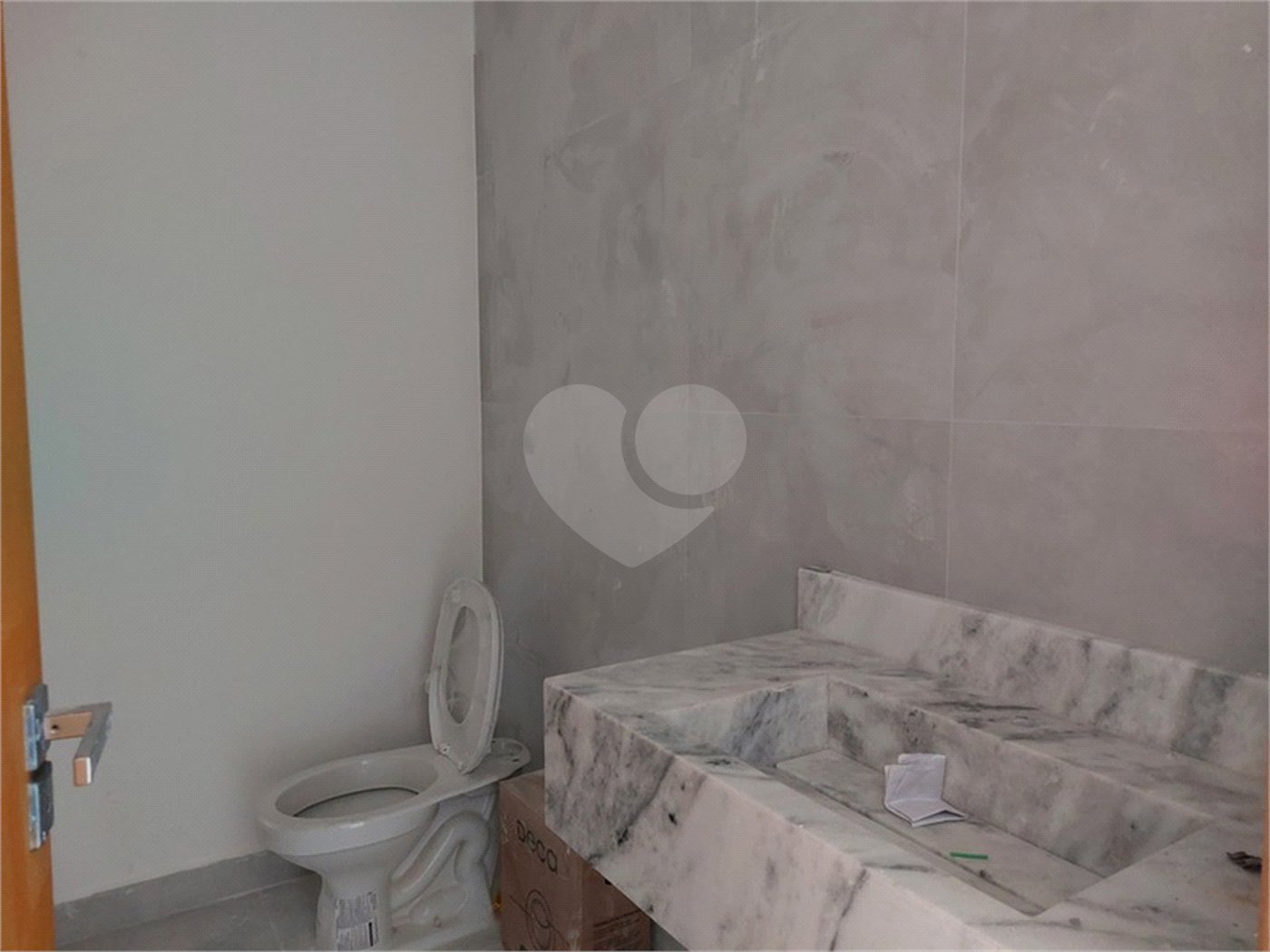 Sobrado à venda com 3 quartos, sendo 1 suíte, em Limão, São Paulo, SP