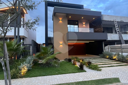 Casa à venda com 5 suítes no condomínio Florais do Parque, Cuiabá - MT