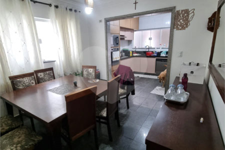 Sobrado à venda com 3 quartos, sendo 1 suíte, em Jardim Nossa Senhora do Carmo, São Paulo, SP