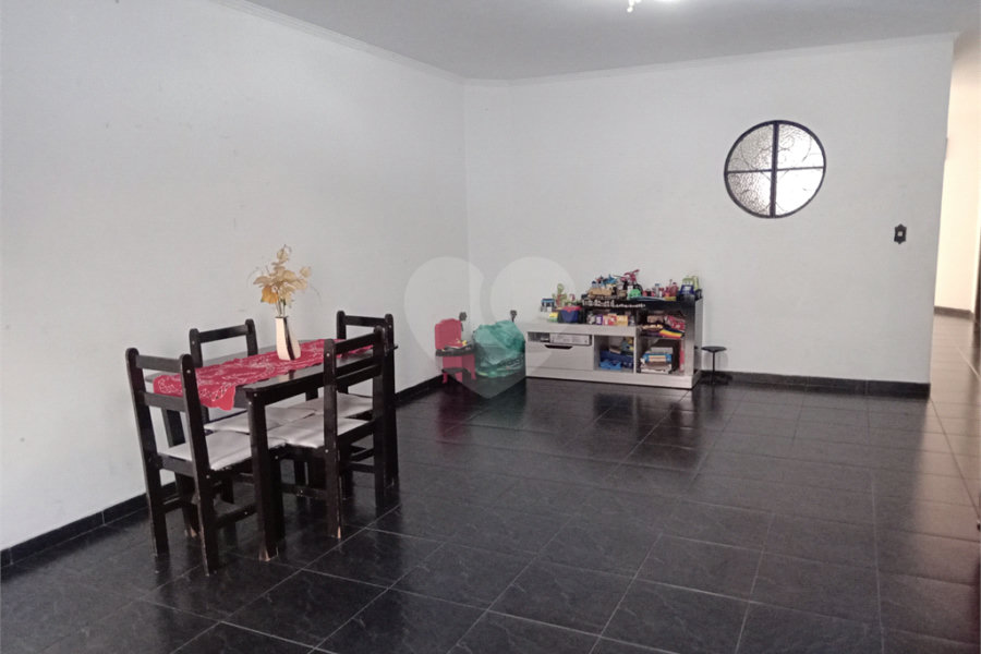 Sobrado à venda com 3 quartos, sendo 2 suítes, em Santana, São Paulo, SP