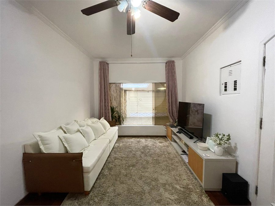 Sobrado à venda com 3 quartos em Quinta da Paineira, São Paulo, SP
