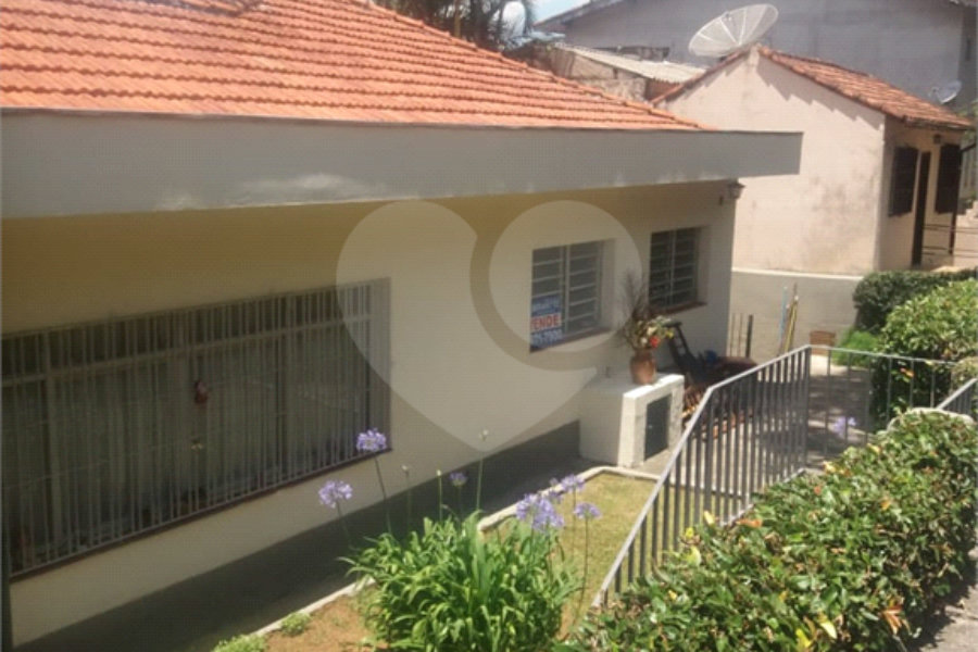 Casa Térrea à venda com 3 quartos em Horto Florestal, São Paulo, SP