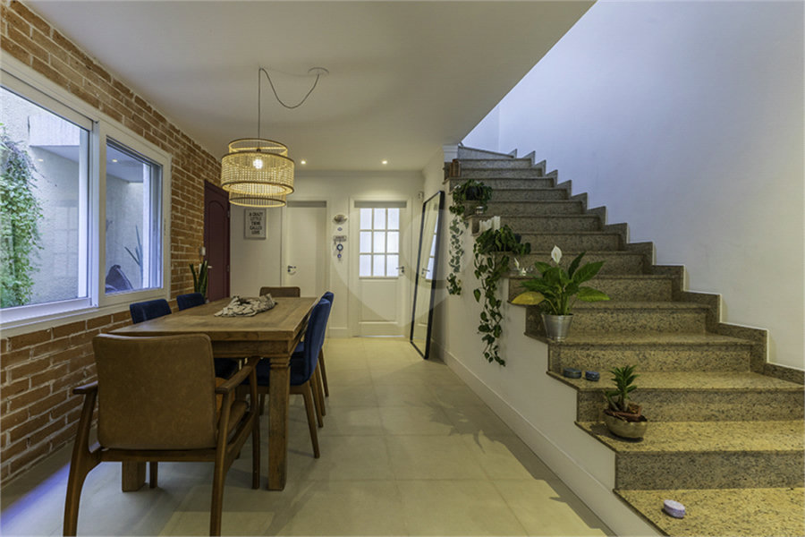 Sobrado à venda com 3 quartos, sendo 1 suíte, em Vila Ipojuca, São Paulo, SP
