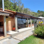 Casa à venda com 3 quartos, sendo 2 suítes, no condomínio Alpes de Caieiras, Caieiras - SP