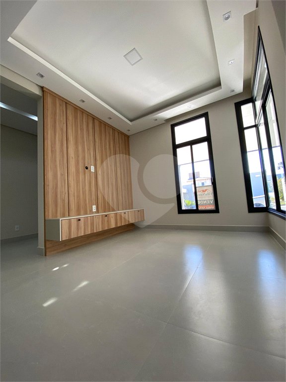 Casa à venda com 3 quartos, sendo 1 suíte, no condomínio Jardim Park Real, Indaiatuba - SP