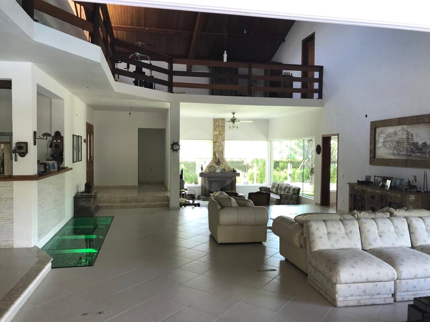 Casa à venda com 4 suítes no Centro, Guararema, SP