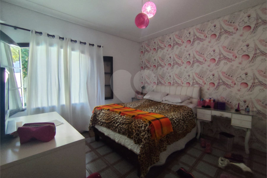 Sobrado à venda com 3 quartos, sendo 1 suíte, em Tremembé, São Paulo, SP
