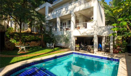 Casa à venda com 4 suítes no condomínio Vila Alba, São Paulo - SP