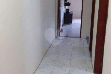 Casa à venda com 3 quartos, sendo 1 suíte, em Jardim Pinheiros, São Paulo, SP