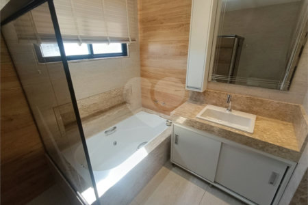 Cobertura à venda com 3 quartos, sendo 2 suítes, em Tijuca, Rio de Janeiro, RJ