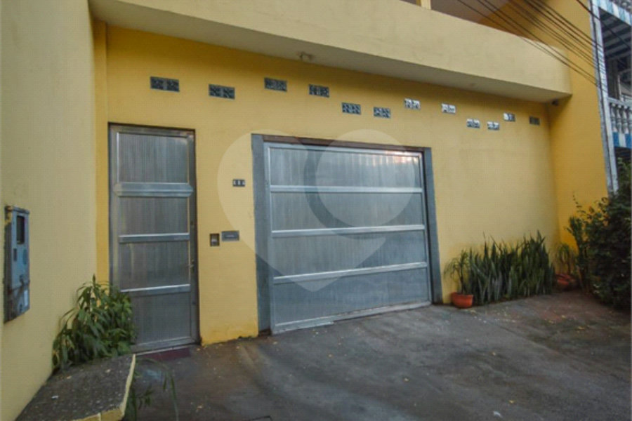 Sobrado à venda com 3 quartos em Jaraguá, São Paulo, SP