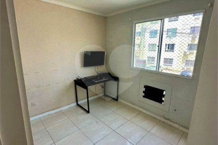 Apartamento à venda com 2 quartos em Santa Cruz, Rio de Janeiro, RJ