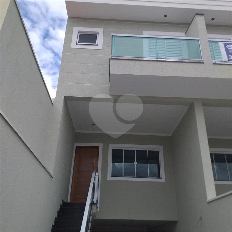 Sobrado à venda com 3 quartos, sendo 1 suíte,  em Vila Gustavo, São Paulo, SP