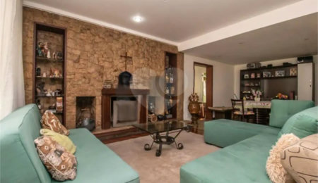 Casa de Vila à venda com 5 quartos, sendo 3 suítes,  em Jardim Marajoara, São Paulo, SP