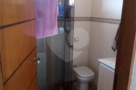Casa à venda com 3 quartos em Sítio São José, Suzano, SP
