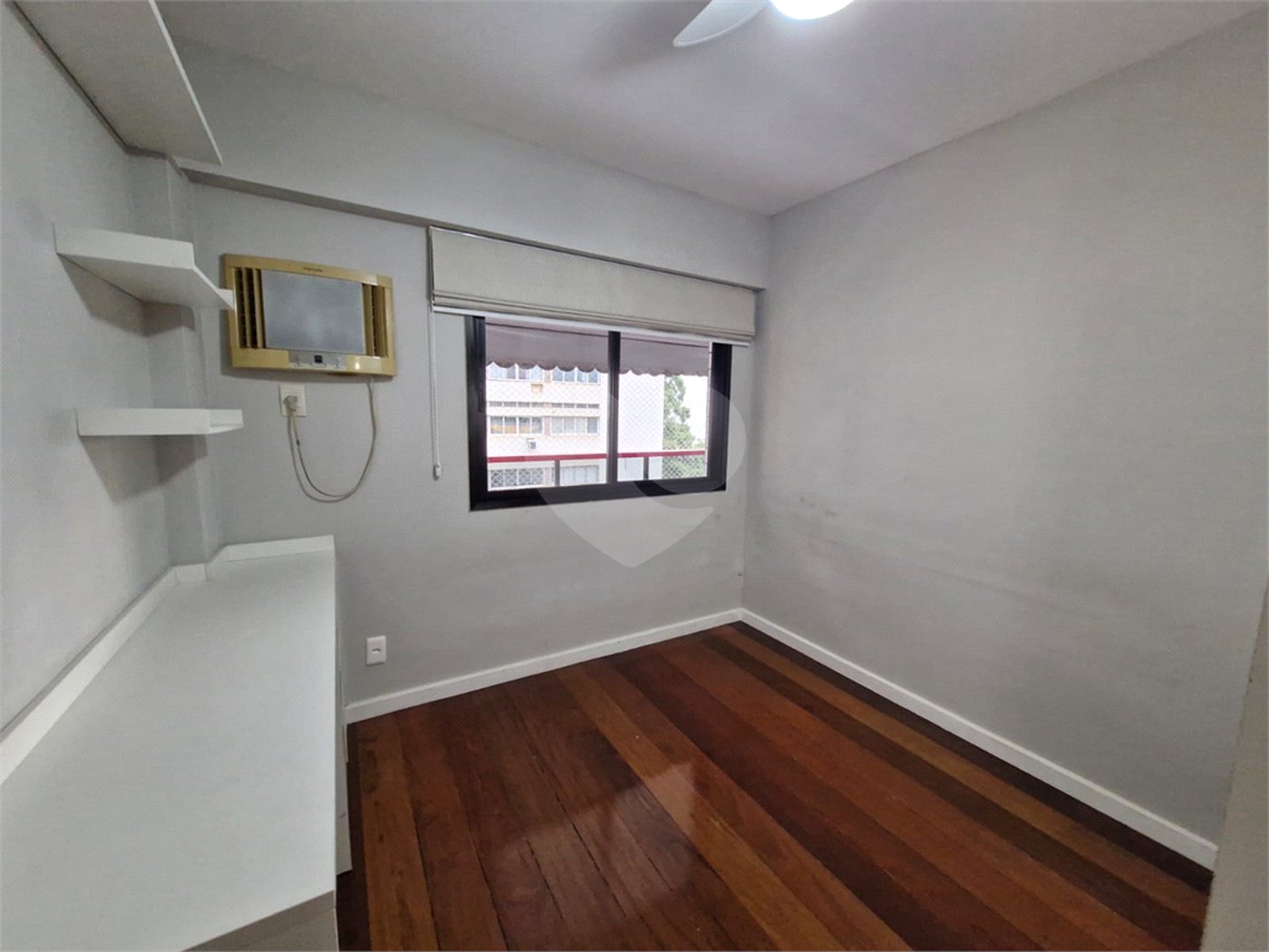 Apartamento à venda com 3 quartos, sendo 1 suíte,  em Tijuca, Rio de Janeiro, RJ