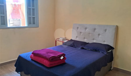 Casa à venda com 2 quartos no condomínio Vila da Prata I, Mogi das Cruzes - SP