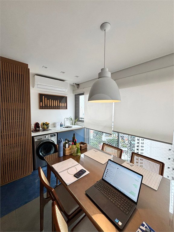 Apartamento à venda com 2 quartos, sendo 1 suíte,  em Vila Romana, São Paulo, SP