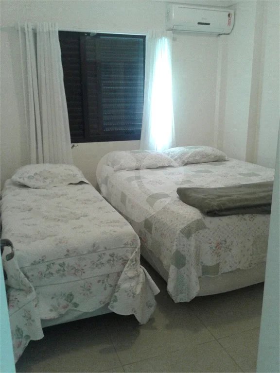 Cobertura à venda no Guarujá, Pitangueiras