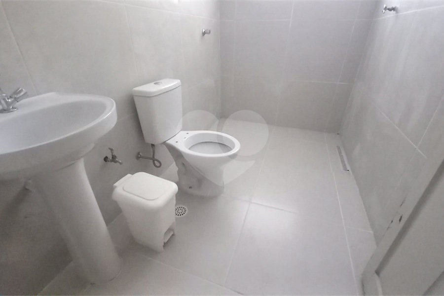 Sobrado à venda com 5 quartos em Tremembé, São Paulo, SP