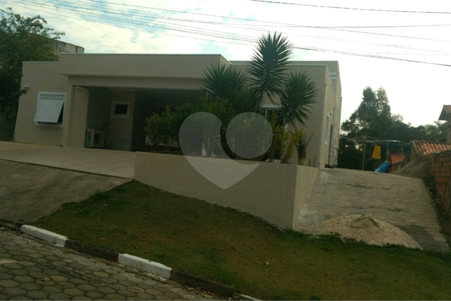 Casa à venda com 3 suítes no condomínio Alpes de Mairiporã, Mairiporã - SP