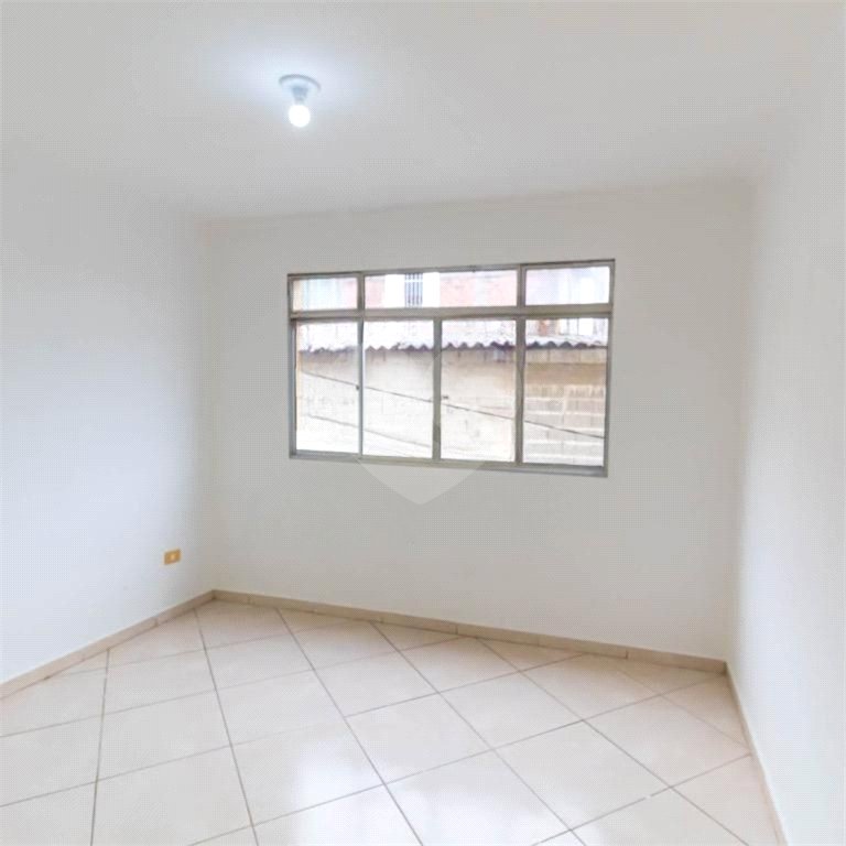 Casa à venda com 4 quartos, sendo 2 suítes, em Vila Buenos Aires, São Paulo, SP