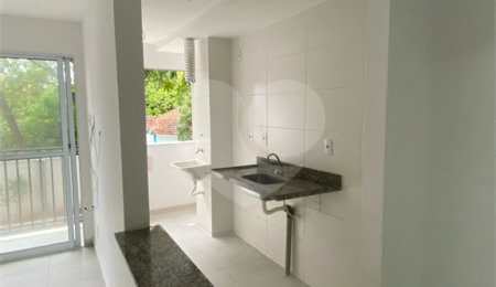 Apartamento à venda com 2 quartos, sendo 1 suíte, em Campo Grande, Rio de Janeiro, RJ