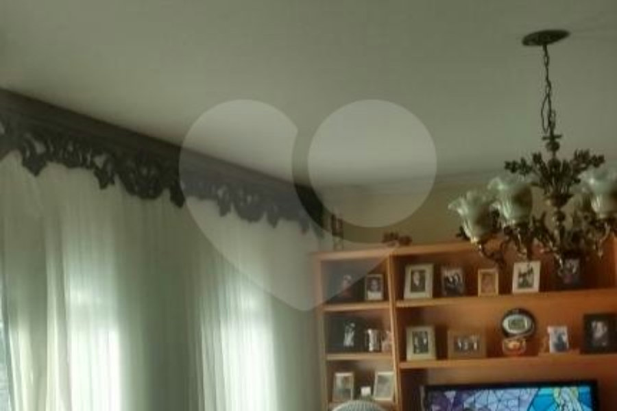 Casa à venda com 4 quartos, sendo 2 suítes,  em Vila Guilherme, São Paulo, SP