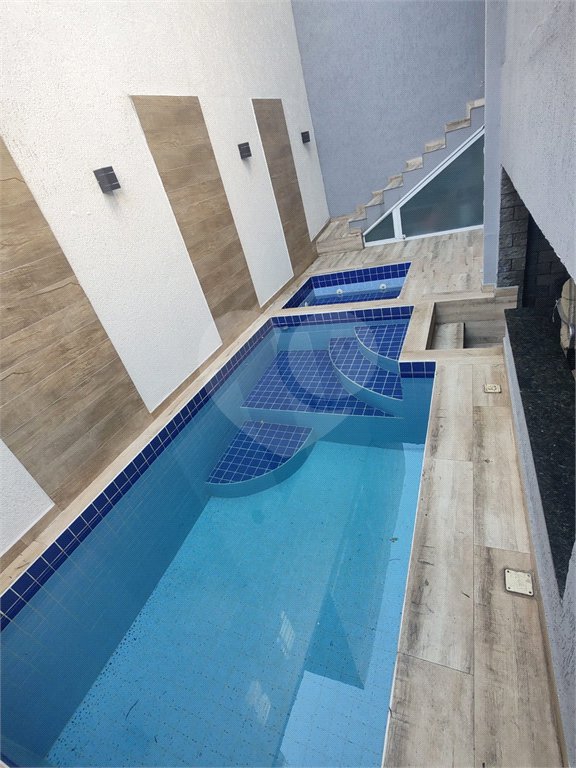 Casa à venda com 3 suítes em Campo Grande, Rio de Janeiro, RJ