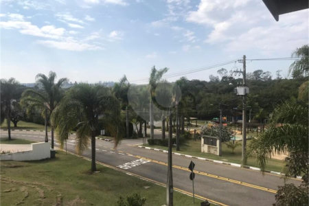 Casa à venda com 3 suítes no condomínio Fazenda Imperial, Sorocaba - SP