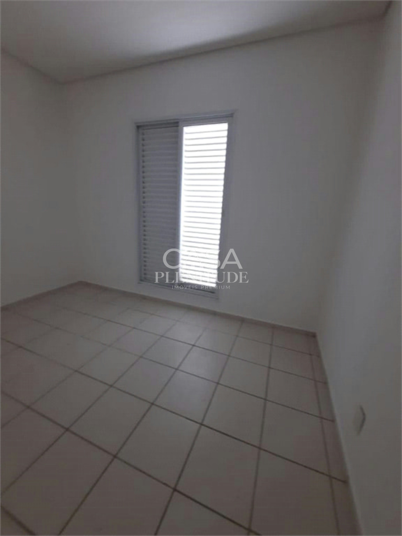 Casa em condomínio à venda com 2 quartos em Jardim Karolyne, Votorantim, SP