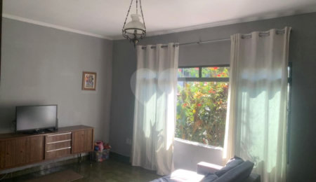 Casa Térrea à venda com 4 quartos, sendo 1 suíte,  em Nova Caieiras, Caieiras, SP
