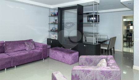 Apartamento à venda com 4 quartos, sendo 2 suítes,  em Moema, São Paulo, SP