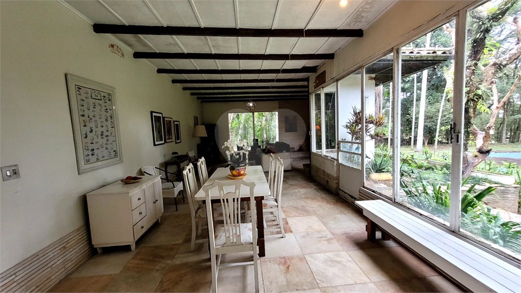 Casa à venda com 4 suítes no condomínio Chácara Flora, São Paulo - SP