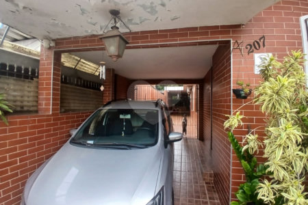 Casa Térrea à venda com 4 quartos, sendo 1 suíte,  em Vila Nova Mazzei, São Paulo, SP