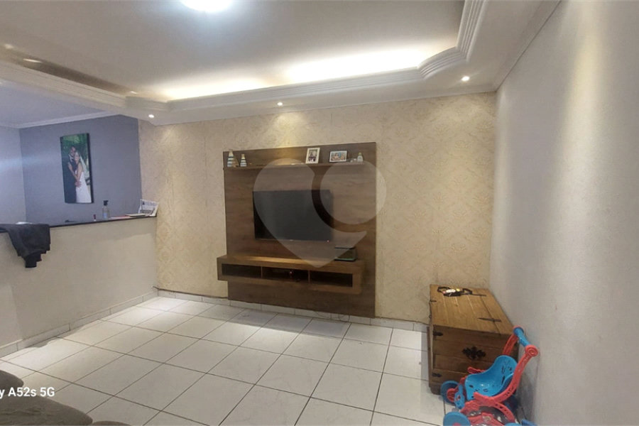 Casa à venda com 3 quartos, sendo 2 suítes, em Moinho, Mairiporã, SP