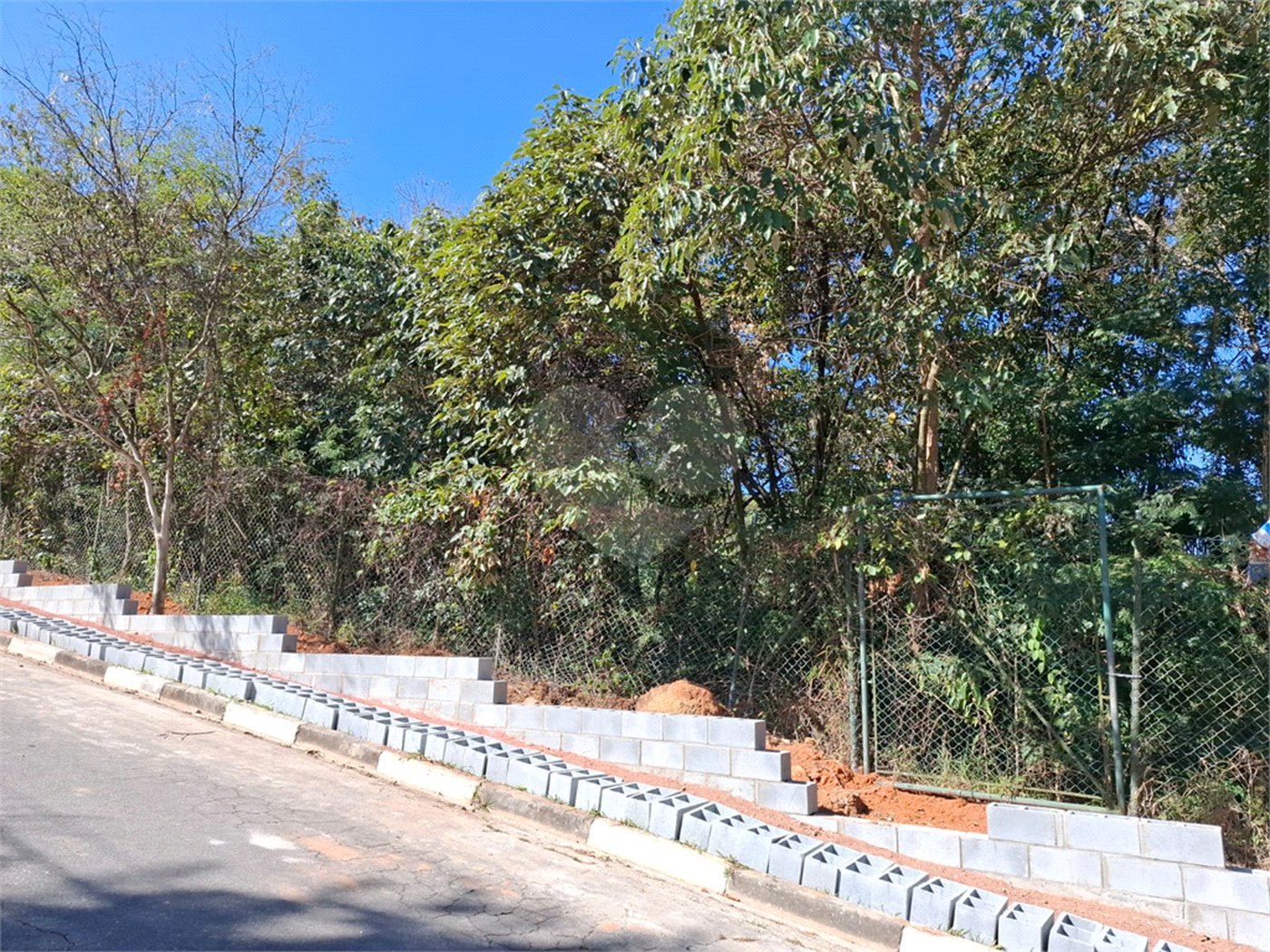 Terreno à venda em Jardim Peri, São Paulo, SP