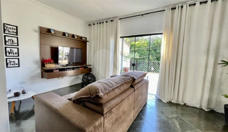 Casa à venda com 3 quartos, sendo 1 suíte,  em Jardim Wanel Ville IV, Sorocaba, SP