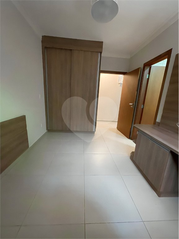 Casa à venda ou para alugar com 3 suítes em Jardim Salto Grande, Araraquara, SP