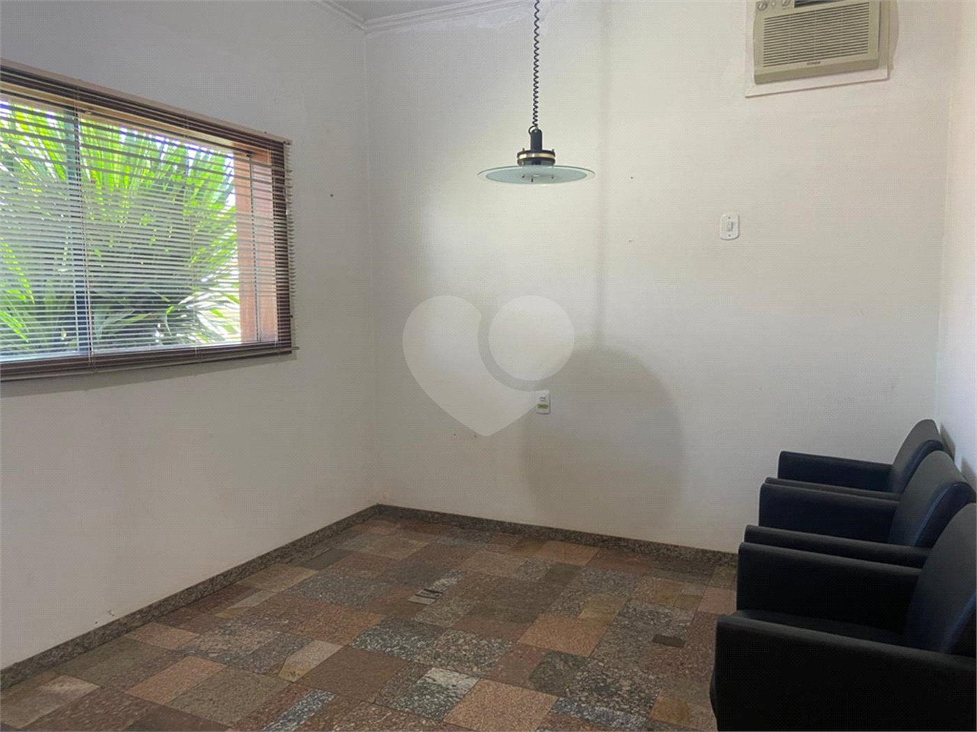 Casa à venda com 3 suítes em Jardim Primavera, Araraquara, SP