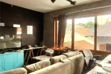 Sobrado à venda com 5 suítes em Vila Romana, São Paulo, SP