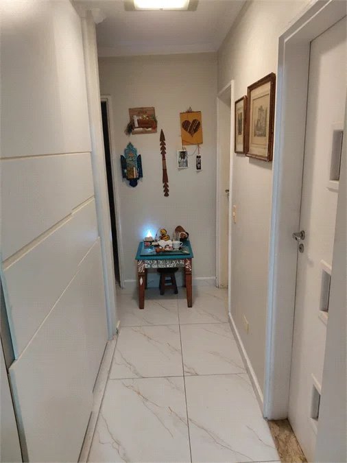 Apartamento para alugar com 3 quartos, sendo 1 suíte, em Cerqueira César, São Paulo, SP