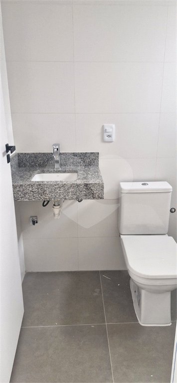 Casa à venda com 3 suítes no condomínio Terras da Estância, Paulínia - SP